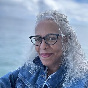 Meet your Posher, Diane